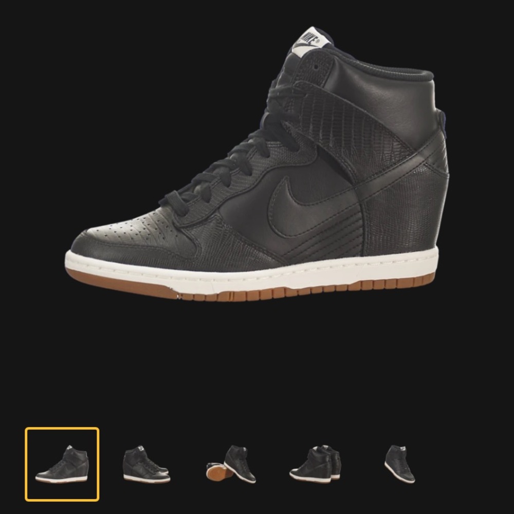 Nike Women's Dunk Sky High